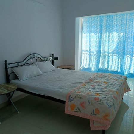 Zanita Heights Seaview Apartment Bogmalo Eksteriør bilde
